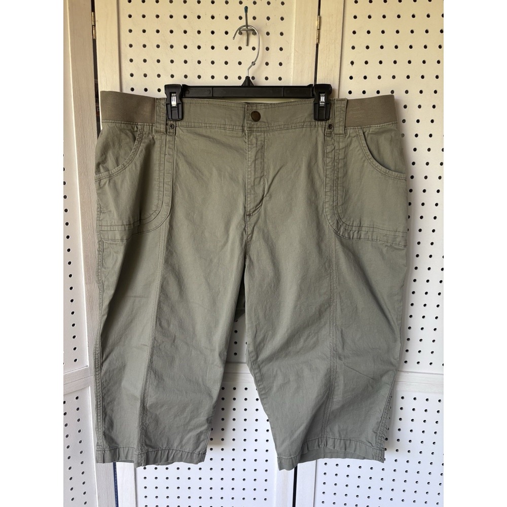 LEE Relaxed Fit Cotton Strech Chino Capri Pants Green Women's 22M